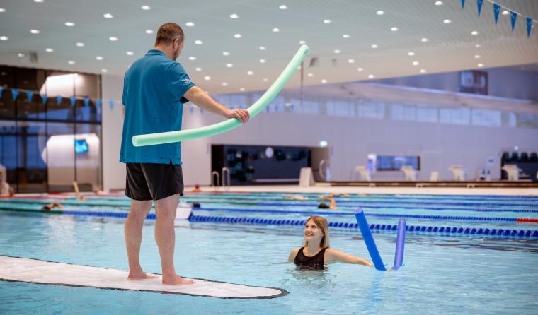 La Source Fitphysio: traitement en piscine au Centre aquatique de la Vaudoise aréna. (Elisabeth Fransdonk)