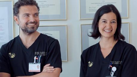 Photo portrait du Dr Giorgio Pietramaggiori et de la Dre Saja Scherer, Spécialistes en chirurgie des nerfs périphériques à la Clinique de La Source 